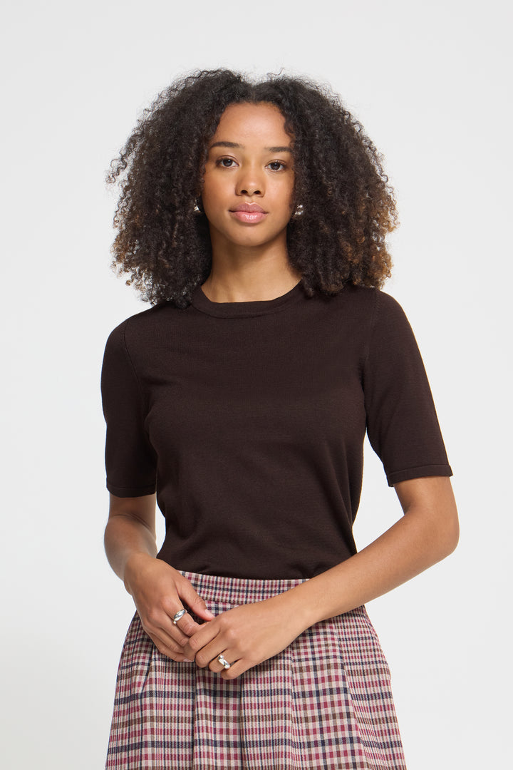 Luls Burgandy Short Sleve Top