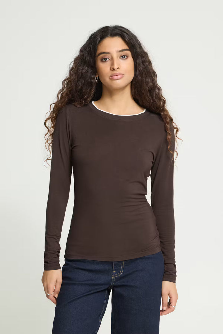 Philuca Brown T-shirt