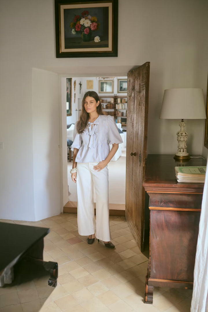 Cuelia Blouse