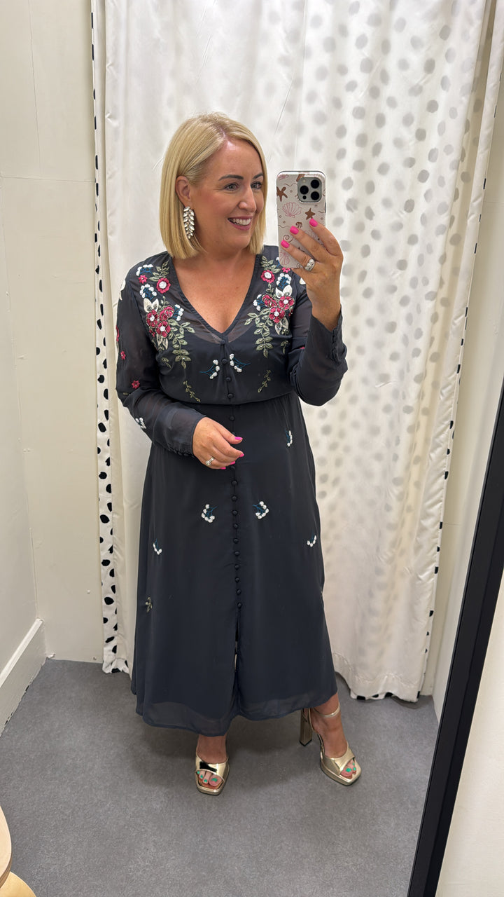 THE ROSETTE LONG SLEEVE MAXI DRESS