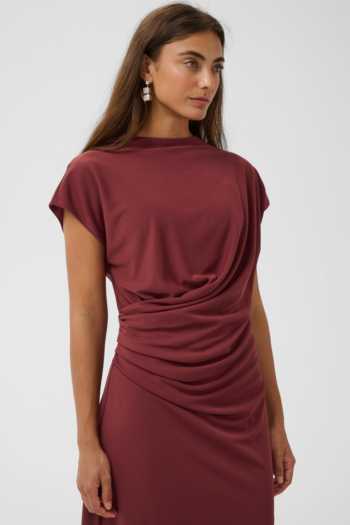Camma Burgandy Maxi Dress