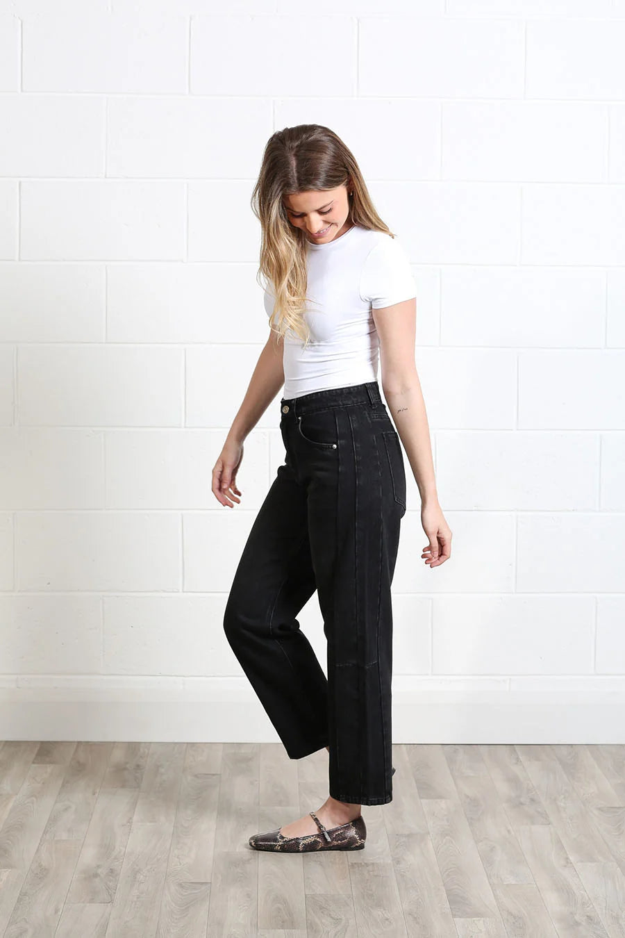 Bailey Barrel Jean Black