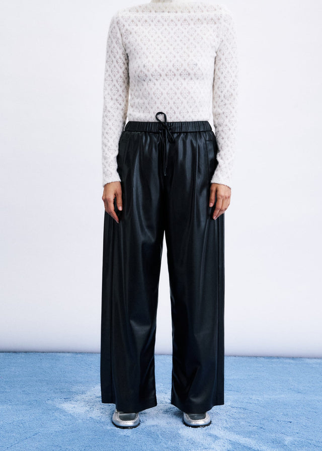 Odaesan Black Pants