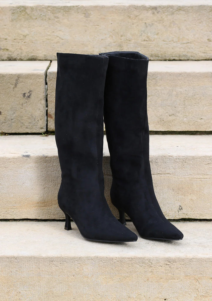 Daisy Long Boot Black