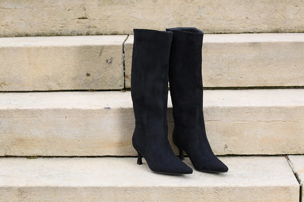 Daisy Long Boot Black