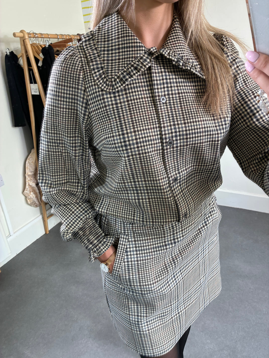 Birsen Checkerd Frill Shirt