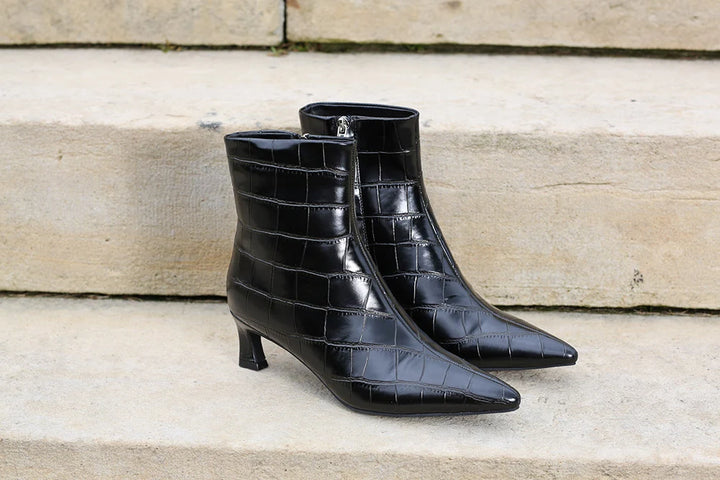 Malik Boot Black