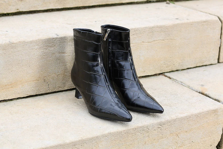 Malik Boot Black