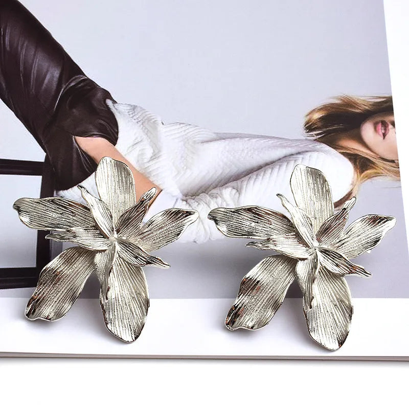 Silver Petal Earring