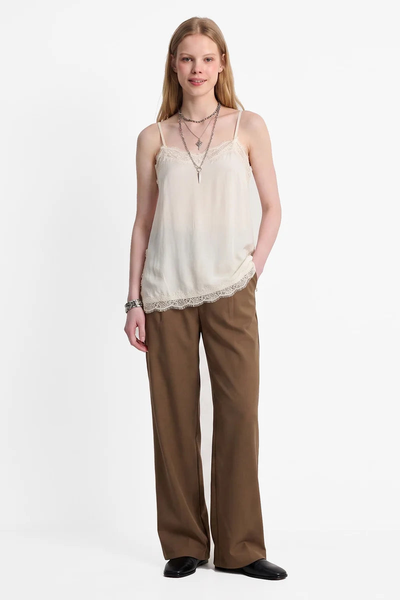 Eraria Pants Camel