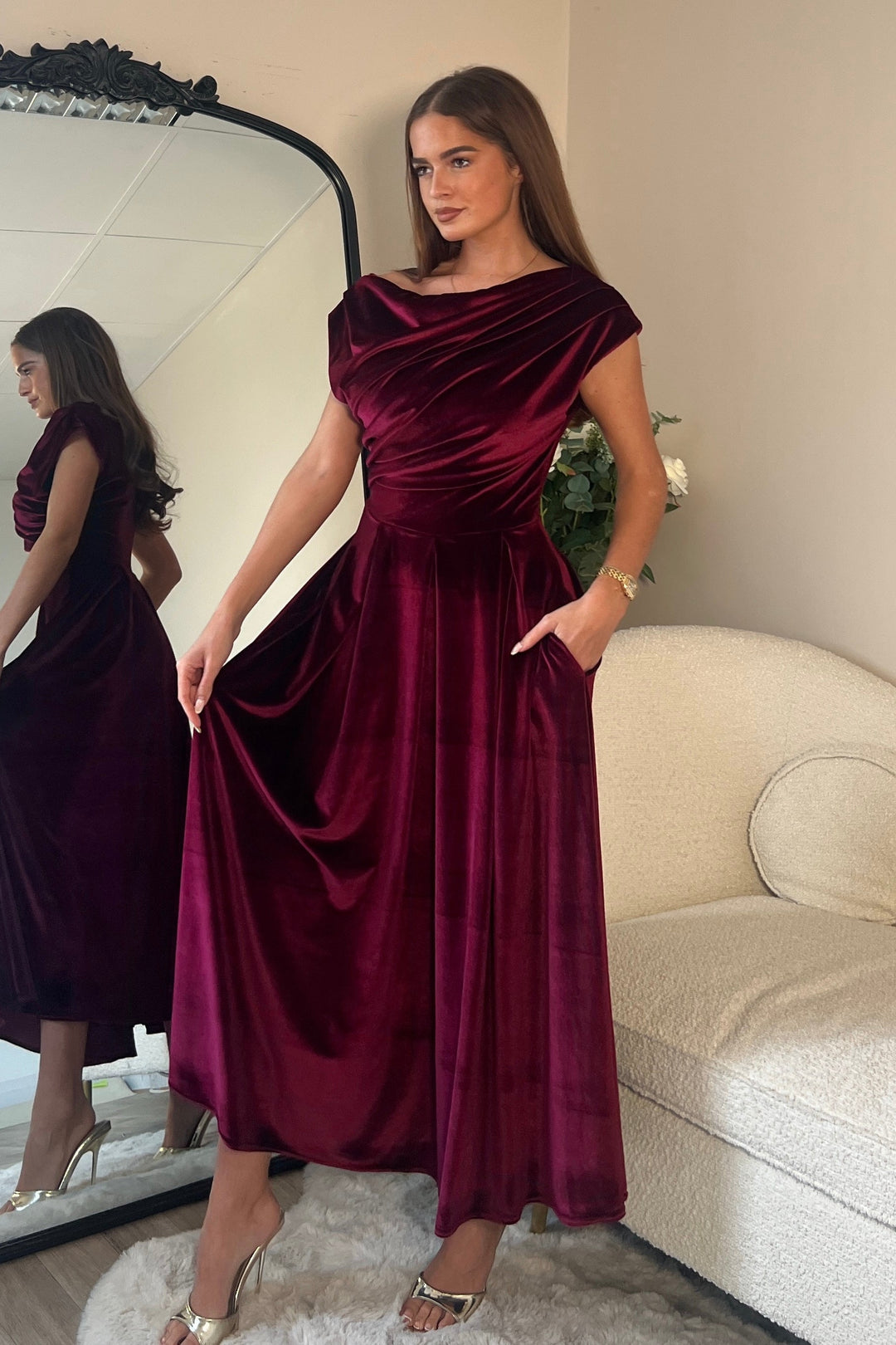 Betty Burgandy Dress