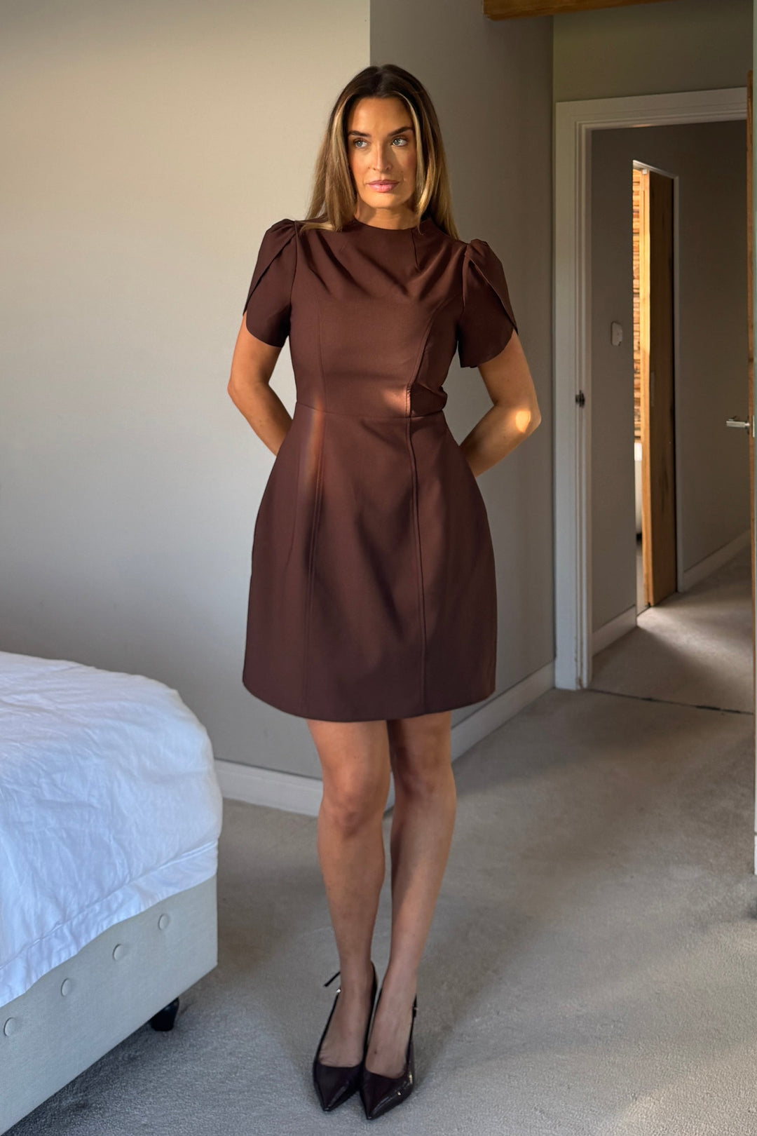 AMI TULIP SLEEVE MINI DRESS BROWN