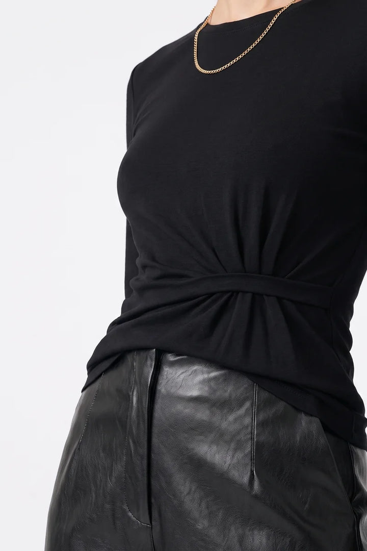 Miraura Black Long Sleve T