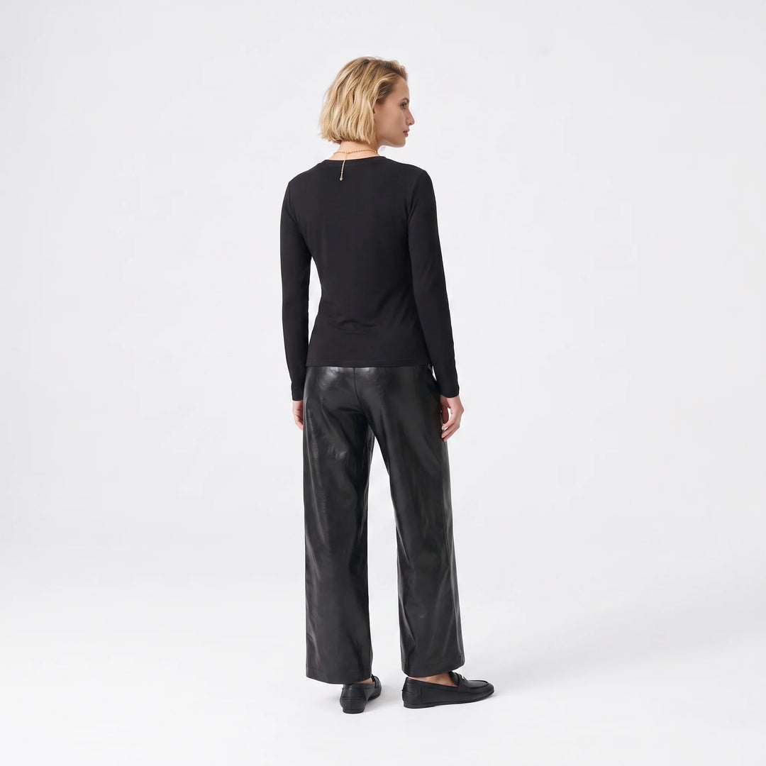 Miraura Black Long Sleve T