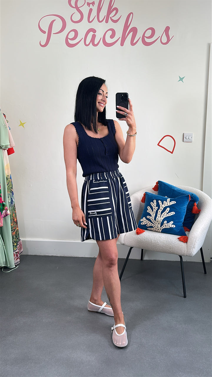 Bleu Marine Stripe Shorts