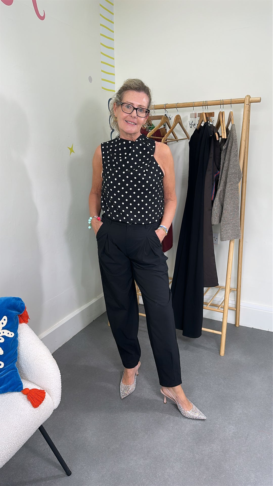 Jamie Black Barrel Trousers