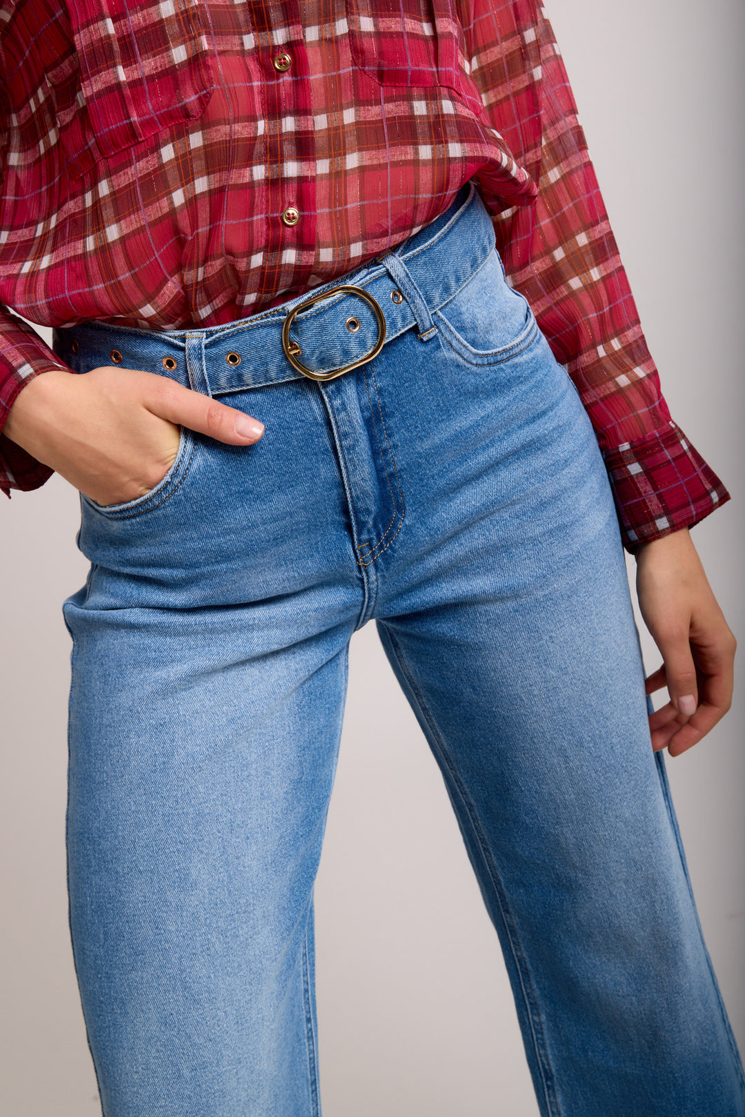 Wide Leg Belted Jeans
