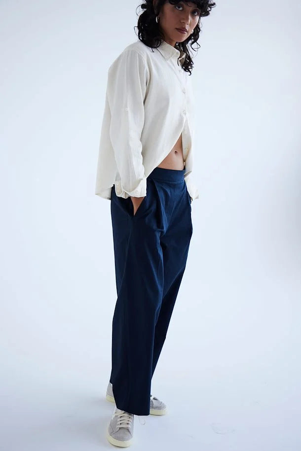 HUNICA NAVY TROUSERS